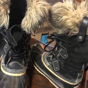 Sorel Fur Boots 8W USA